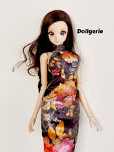 Silken Garden Sleeveless CheongSam