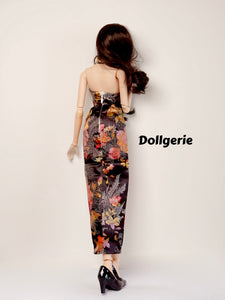 Silken Garden Sleeveless CheongSam