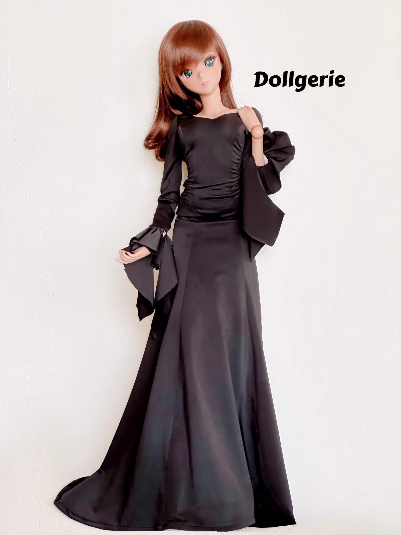 Morticia Addams Black Dress for Smartdoll or DD – Dollgerie